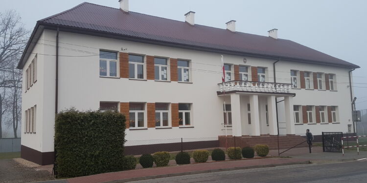 Radomyśl Wielki: Szkoła odnowiona