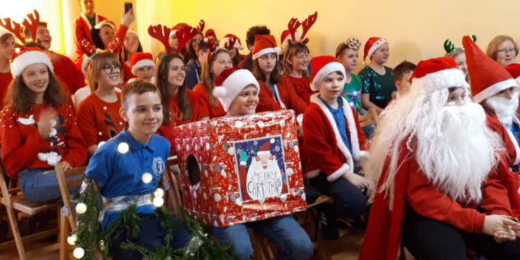 Sandomierz: IV Konkurs na najlepszy kostium mikołajkowy.