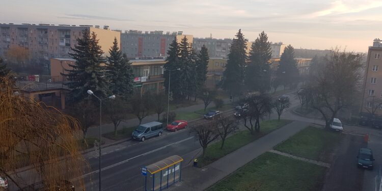 Tarnobrzeg. Smog w mieście.