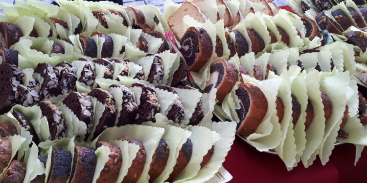 Sandomierz: II Miejska Wigilia na sandomierskim rynku.