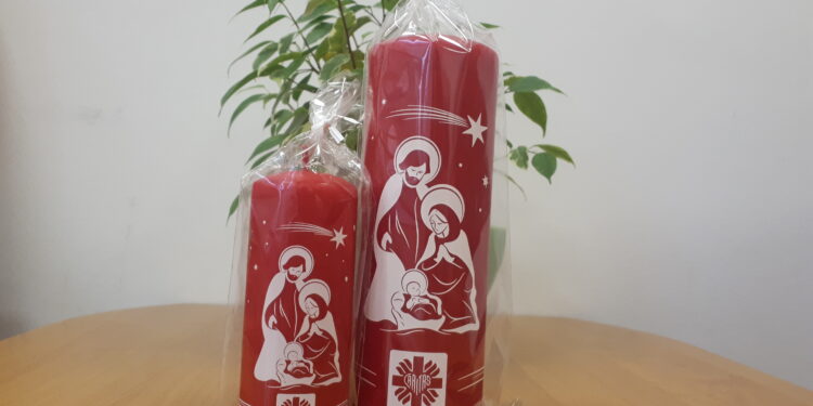 Sandomierz: Świece Caritas zapłoną na świątecznych stołach.