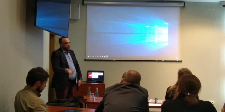 Mielec: Muszę ograniczyć swoje zaufanie