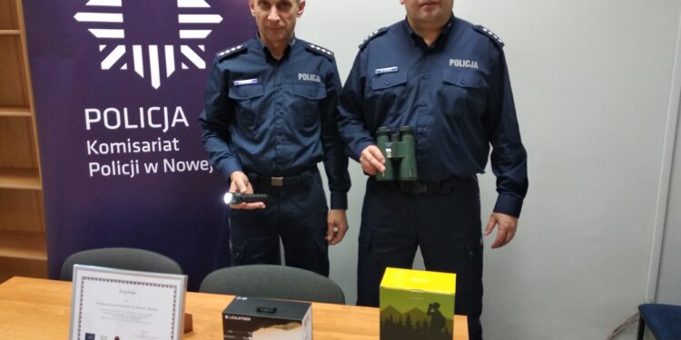 Nowa Dęba. Otrzymali nagrodę za walkę z kłusownictwem bobrów.