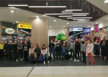 Sandomierz: Kolędniczy flash mob.