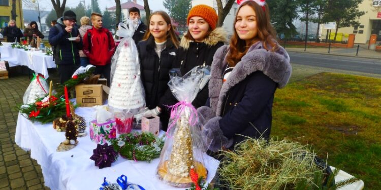 Grębów. Świąteczny kiermasz