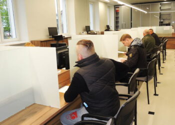 Mielec: Kolejki do Wydziału Komunikacji