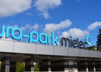 Mielec: Zwolnienia pracownicze.