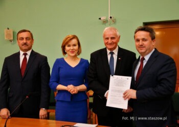 Staszów: Wsparcie dla szpitali.