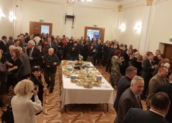 Tarnobrzeg. Dzieci z Zespołu Szkół Specjalnych spotkały się z Mieczysławem Szcześniakiem.