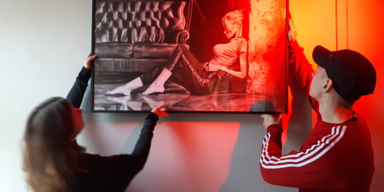 Sandomierz: Dziś wernisaż wystawy rysunku Daniela Parchety.