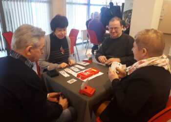 Sandomierz: Janusz Kłos i Janusz Wiącek zwycięzcami V Towarzyskiego Turnieju Brydżowego o Puchar Burmistrza Miasta Sandomierza