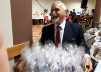 Gorzyczany, Samborzec: Zaśpiewali dla babć i dziadków.