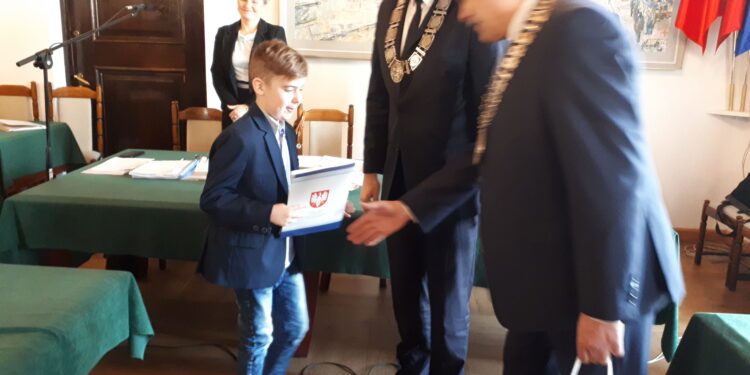 Sandomierz: Uhonorowano wolontariuszy WOŚP.