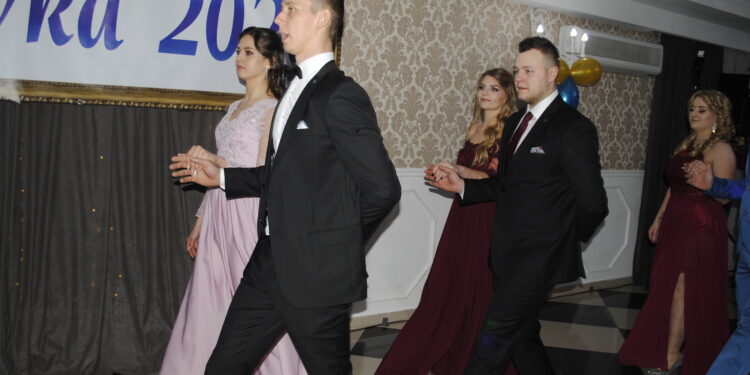 Sandomierz: Studniówka w „Rolniku”.