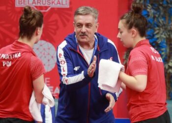 Gondomar, Tarnobrzeg: Nigeria na początek