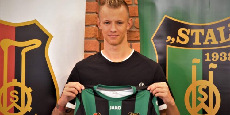 Stalowa Wola: Nowy napastnik. Kup karnet na Stalówkę