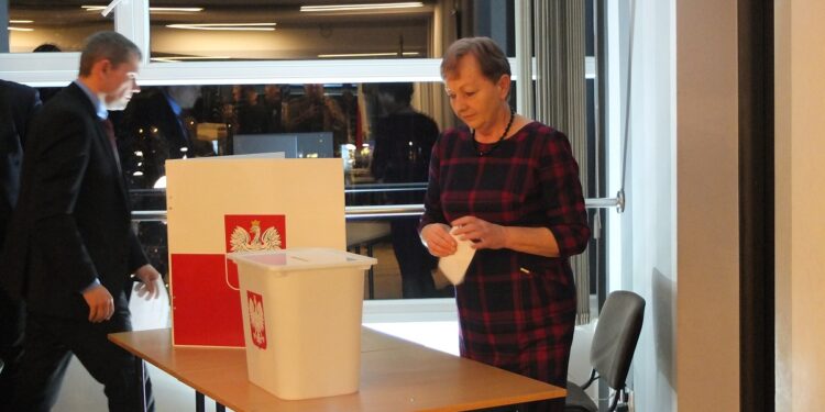 Nowa Dęba. Będą wybory uzupełniające do Rady Miejskiej