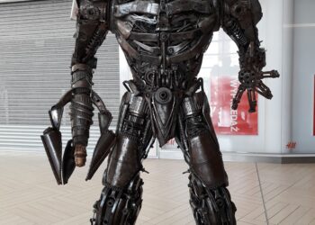 Stalowa Wola: Ferie zimowe z kultowymi robotami w VIVO