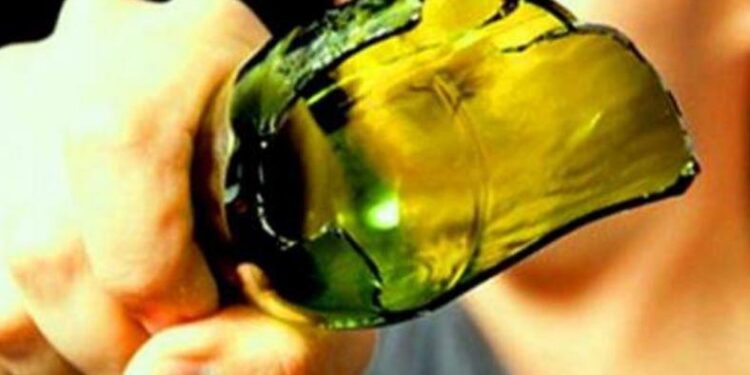 Mielec:  Zaatakował butelką kolegę