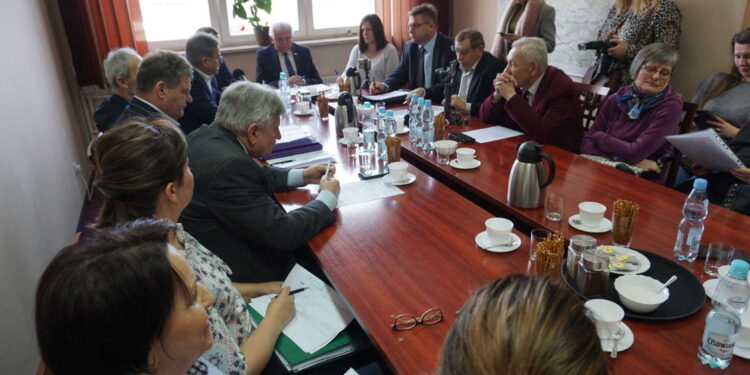 Kolbuszowa: Zagłosowali za zamknięciem pediatrii.