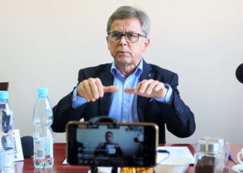 Kolbuszowa: Woda i ścieki w górę.