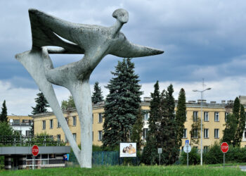Mielec: Rzeźba Lot nie zostanie usunięta