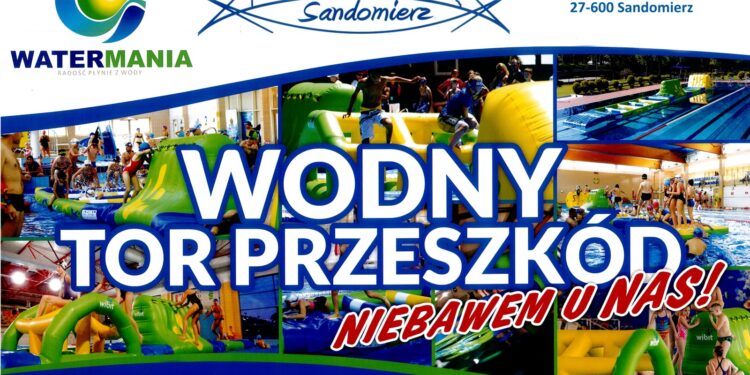 Sandomierz: Wodny tor przeszkód na pływalni.