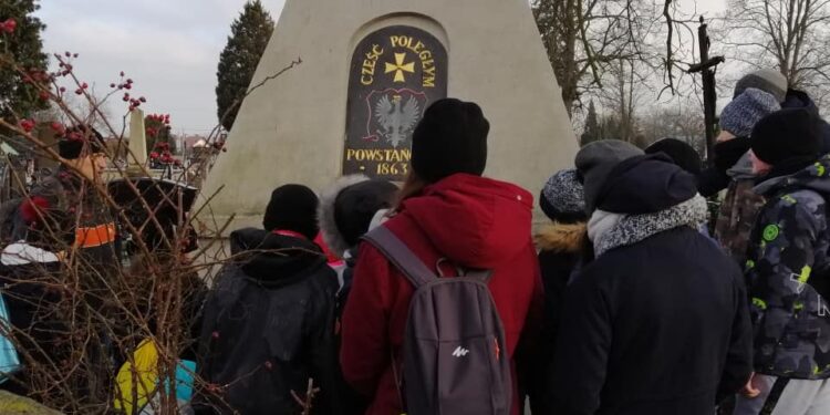 Stalowa Wola: Uczcili powstańców styczniowych w 157. rocznicę wybuchu powstania