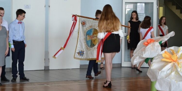 Radomyśl Wielki: Kosztowna reforma edukacji