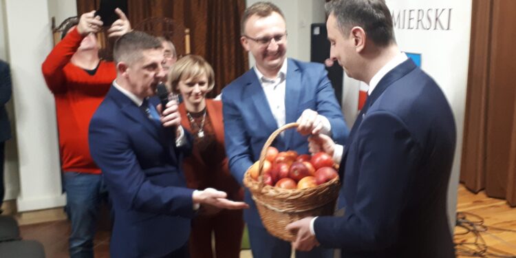 Łoniów: Spotkanie z prezesem PSL Władysławem Kosiniakiem-Kamyszem.