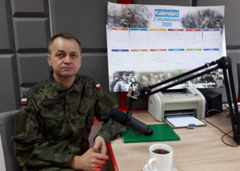 Sandomierz: 'Kalendarz z mundurem 2020′ wkracza do szkół.