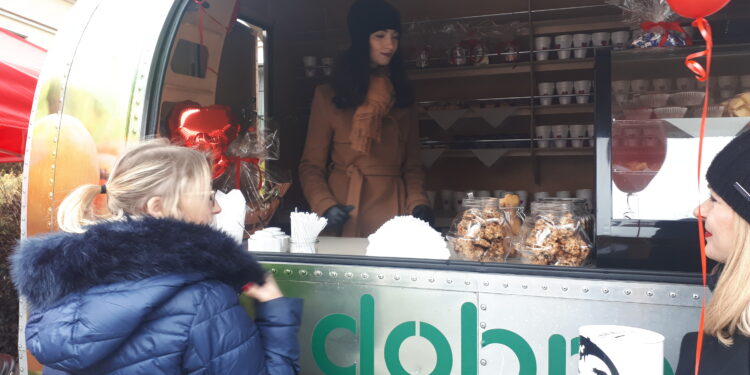 Mielec:  Modnie  z Pałacyku Oborskich