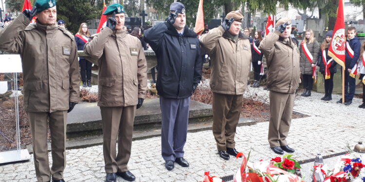 Sandomierz: Uczczono pamięć żołnierzy Armii Krajowej.