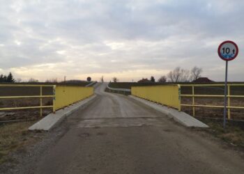 Gorzyce. Mieszkańcy Trześni chcą oświetlenia przy moście na Bęca