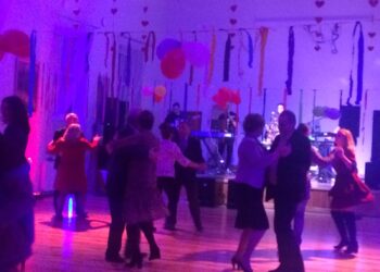 Koprzywnica: Walentynkowa potańcówka w klimacie lat 70, 80 i 90-ych.