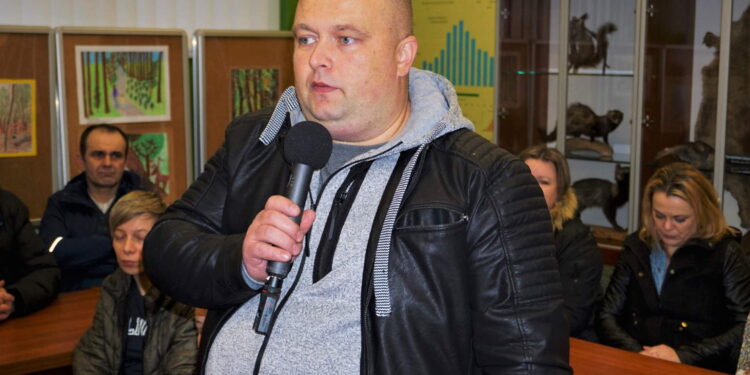 Świerczów: Mieszkańcy mówią o blokadzie.