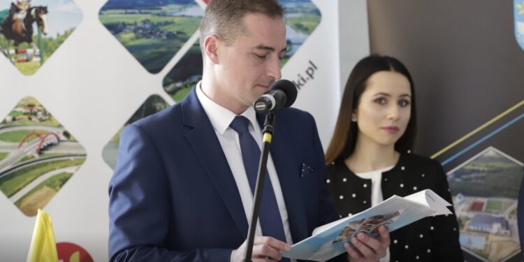 Pustków: Gimnastyka poprzez sport