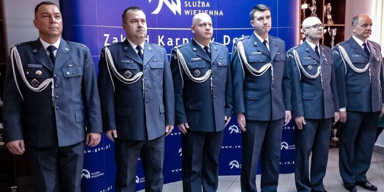 Dębica:  Doceniono ich służbę