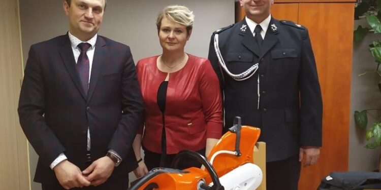 Przecław: Wspieramy by służyli pomocą