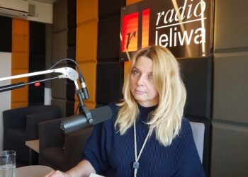 Tarnobrzeg.  Zamykane kolejne placówki. Pomoc w zakupach seniorom od poniedziałku.