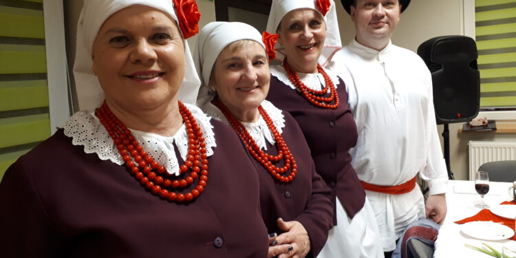 Chwałki: Ponad sto osób na „Babińcu” w wiejskiej świetlicy.