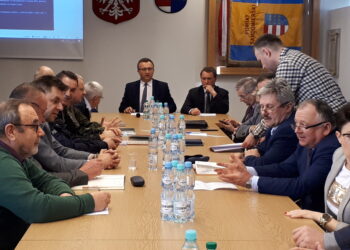 Sandomierz: Zebranie sztabu kryzysowego w związku z zagrożeniem epidemiologicznym.