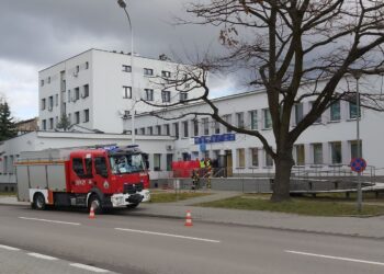 Tarnobrzeg. Zgon przed przychodnią.