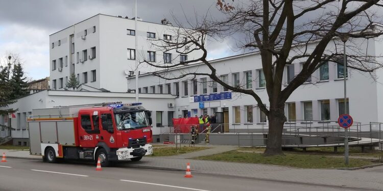 Tarnobrzeg. Zgon przed przychodnią.