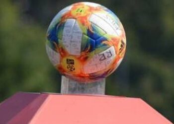 Region, Stalowa Wola, Tarnobrzeg, Mielec: Piłkarze i kibice muszą czekać.