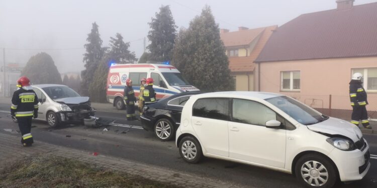 Tarnobrzeg: Zderzenie czterech aut
