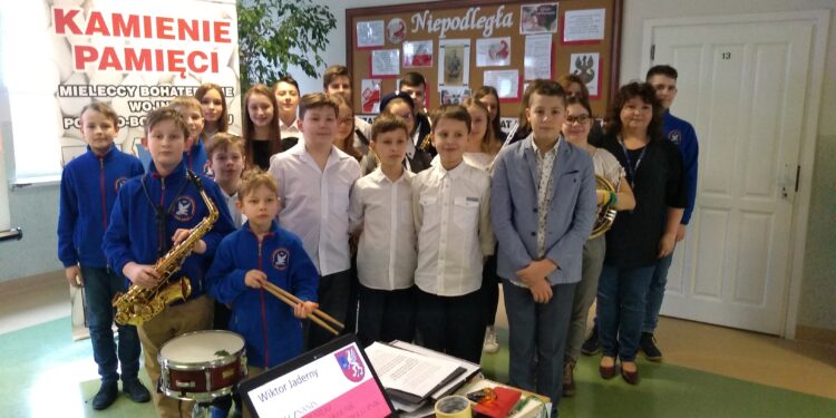 Mielec: Mówią i śpiewają o historii Polski