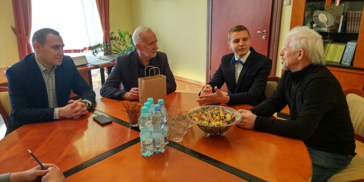 Tarnobrzeg. Nagroda dla uzdolnionego biegacza.