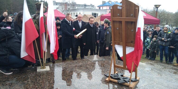 Mielec: Wmurowano kamień węgielny.