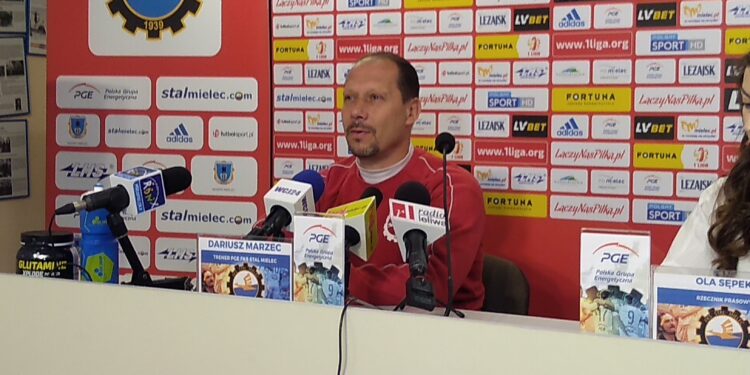 Mielec: Biało-niebiescy grają u siebie.